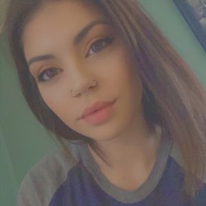 Meet your Posher, Mallory